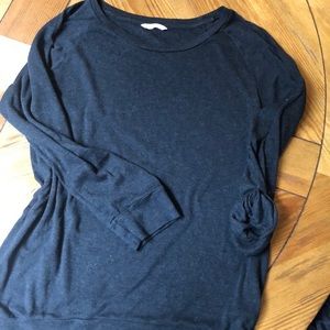 Aritzia TNA sweatshirt Size M